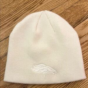 NFL Broncos White Winter ❄️ Beanie